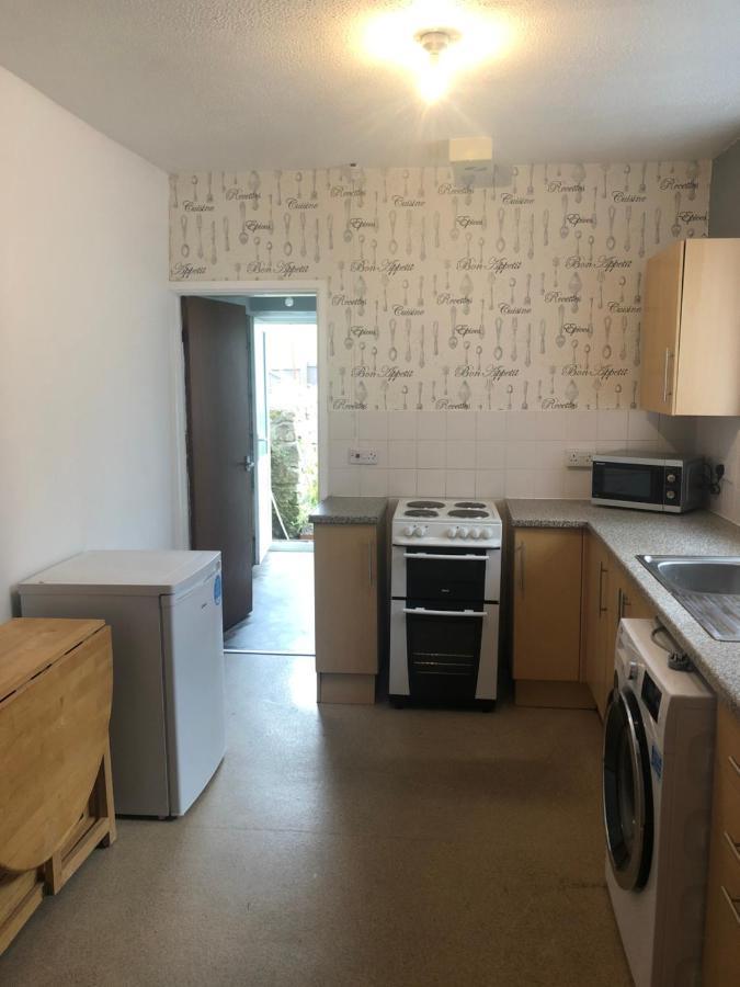 Coelbren Eluneds Place מראה חיצוני תמונה